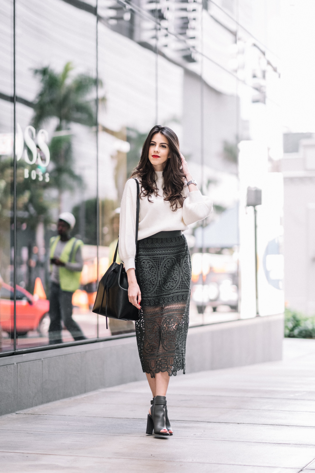 Jackie Roque styling a Topshop Lace skirt, Mansur Gavriel Bucket bag and Vince shoes